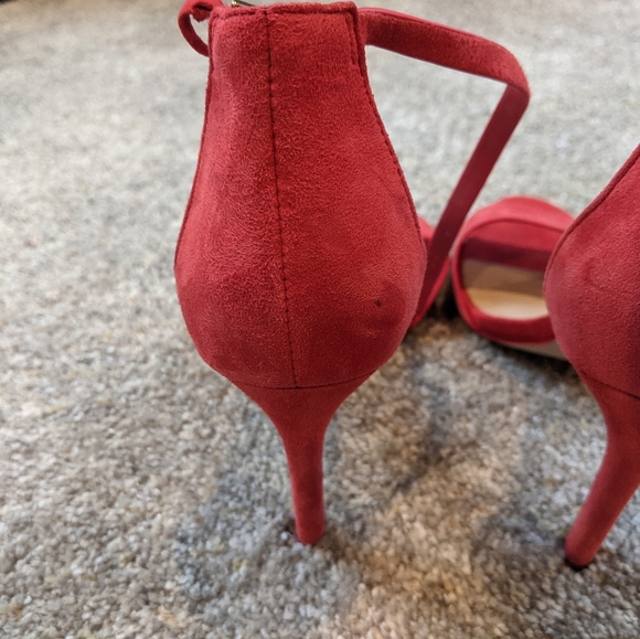 ALDO Red Vegan Suede Stilettos 6.5 - Picture 5 of 6